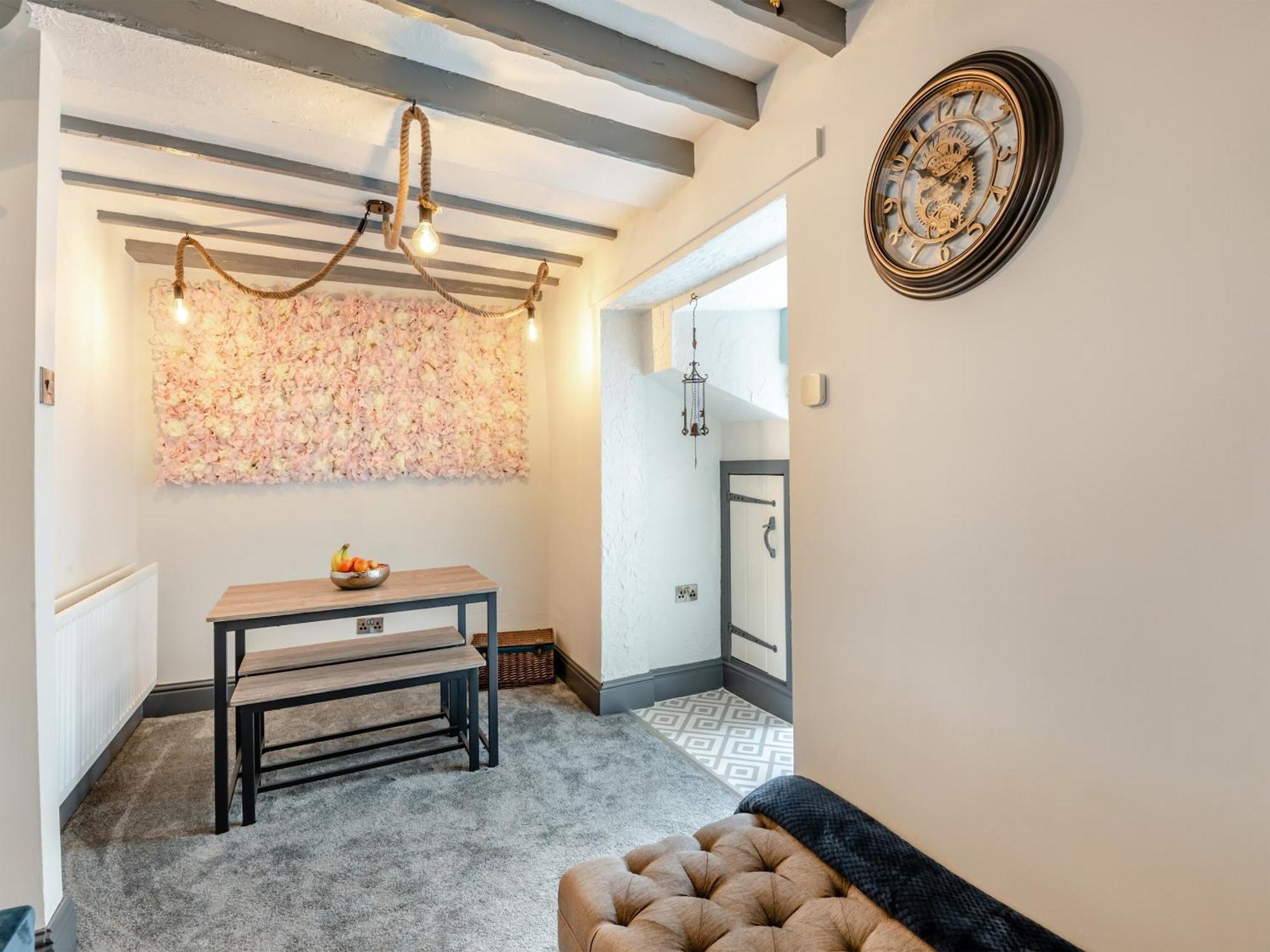 The Tipsy Bee At 143, Vila Guisborough Exterior foto